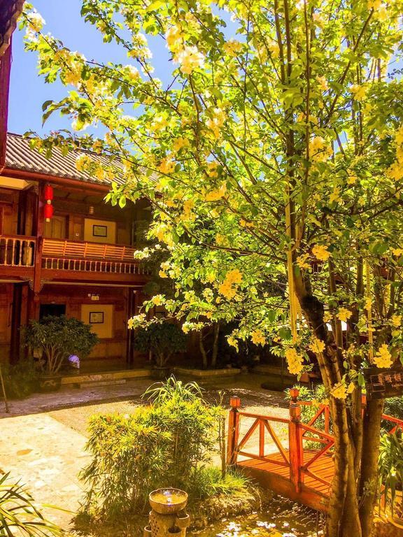 Lijiang Wangfu Hotel Exterior foto